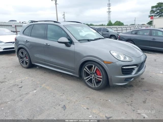 PORSCHE PORSCHE CAYENNE GTS
