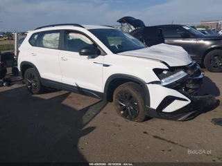 VOLKSWAGEN VOLKSWAGEN TAOS 1.5T S