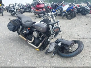 HARLEY-DAVIDSON HARLEY-DAVIDSON FXDB DYNA STREET BOB