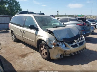 DODGE DODGE GRAND CARAVAN SXT