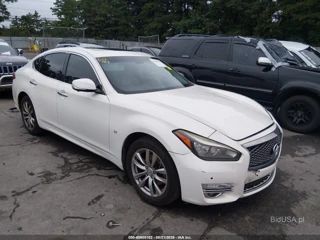 INFINITI INFINITI Q70 3.7
