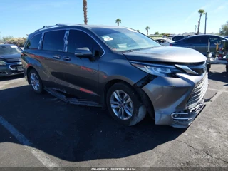 TOYOTA TOYOTA SIENNA LIMITED