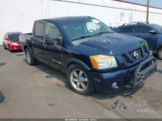 NISSAN NISSAN TITAN XE