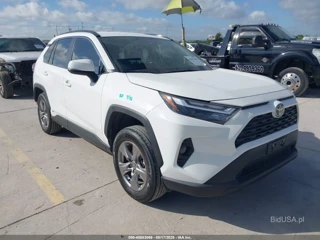 TOYOTA TOYOTA RAV4 HYBRID XLE