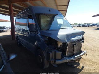MERCEDES-BENZ MERCEDES-BENZ SPRINTER 2500 STANDARD ROOF V6