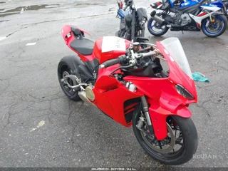 DUCATI DUCATI PANIGALE V4/V4S