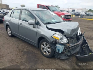 NISSAN NISSAN VERSA 1.8SL