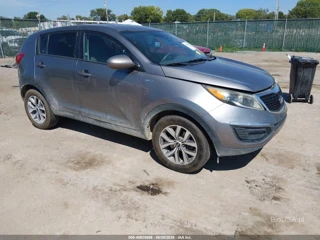 KIA KIA SPORTAGE LX