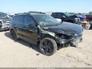 VOLKSWAGEN VOLKSWAGEN TIGUAN 2.0T SE R-LINE BLACK