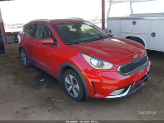 KIA KIA NIRO LX