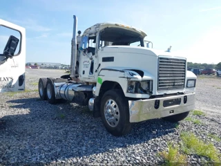 MACK MACK PINNACLE