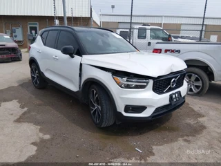 VOLVO VOLVO XC40 T5 R-DESIGN