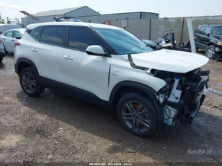 KIA KIA SELTOS LX