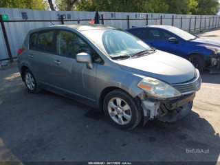 NISSAN NISSAN VERSA 1.8 SL