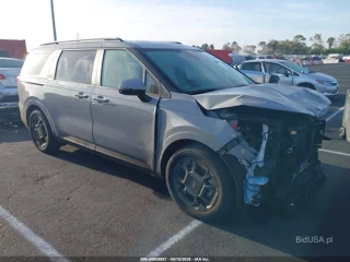 KIA KIA CARNIVAL MPV HYBRID EX