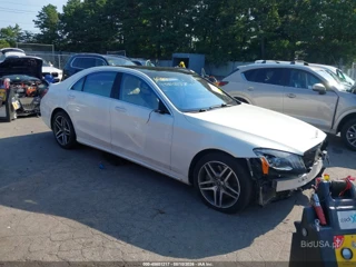 MERCEDES-BENZ MERCEDES-BENZ S 560 4MATIC