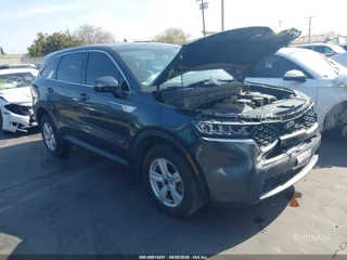 KIA KIA SORENTO LX