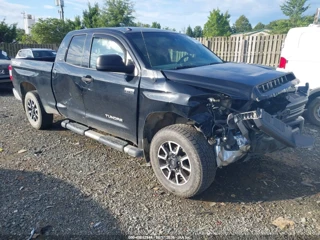 TOYOTA TOYOTA TUNDRA SR5 5.7L V8