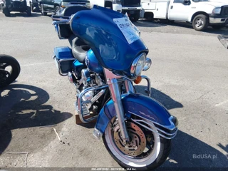 HARLEY-DAVIDSON HARLEY-DAVIDSON FLHTCUI