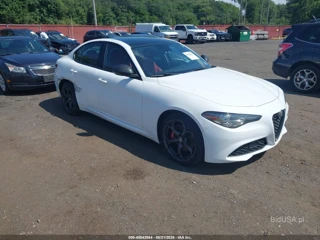 ALFA ROMEO ALFA ROMEO GIULIA TI AWD