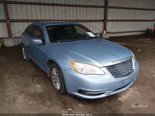 CHRYSLER CHRYSLER 200 TOURING