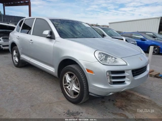 PORSCHE PORSCHE CAYENNE