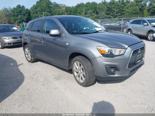 MITSUBISHI MITSUBISHI OUTLANDER SPORT ES