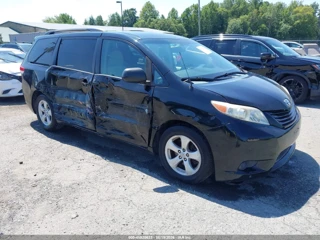 TOYOTA TOYOTA SIENNA LE V6 8 PASSENGER
