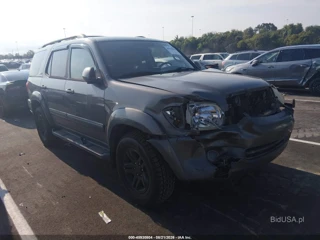 TOYOTA TOYOTA SEQUOIA SR5