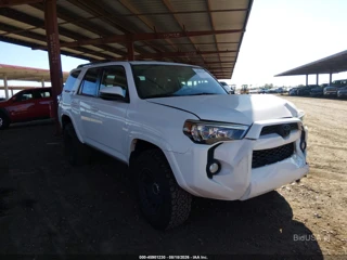 TOYOTA TOYOTA 4RUNNER SR5