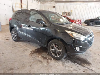 HYUNDAI HYUNDAI TUCSON SE