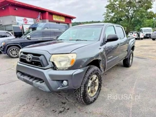 TOYOTA TACOMA V6