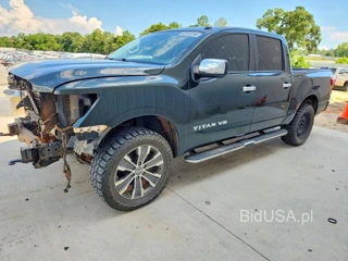 NISSAN TITAN SL