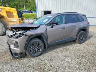 TOYOTA RAV4 LE