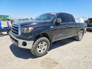 TOYOTA TUNDRA DOUBLE CAB SR5