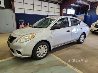 NISSAN VERSA 1.6 S