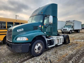 MACK 600