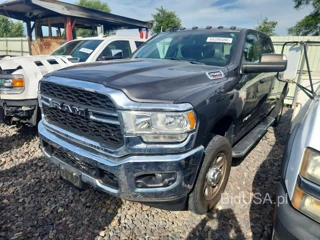 RAM 2500 TRADESMAN