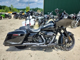 HARLEY-DAVIDSON FLTRXS