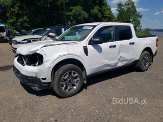 FORD MAVERICK XLT
