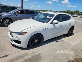 MASERATI LEVANTE LUXURY