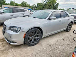 CHRYSLER 300 S