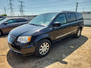 CHRYSLER TOWN & COUNTRY TOURING