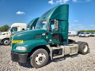 MACK 600