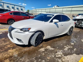 LEXUS IS 200T