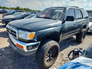TOYOTA 4RUNNER SR5