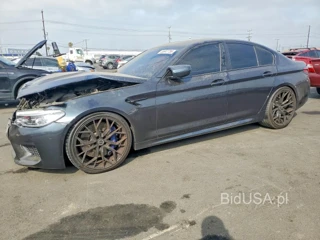BMW M5 BASE