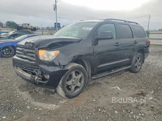 TOYOTA SEQUOIA SR5
