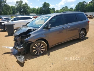TOYOTA SIENNA LIMITED 7-PASSENGER