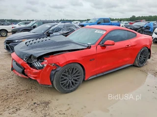 FORD MUSTANG GT